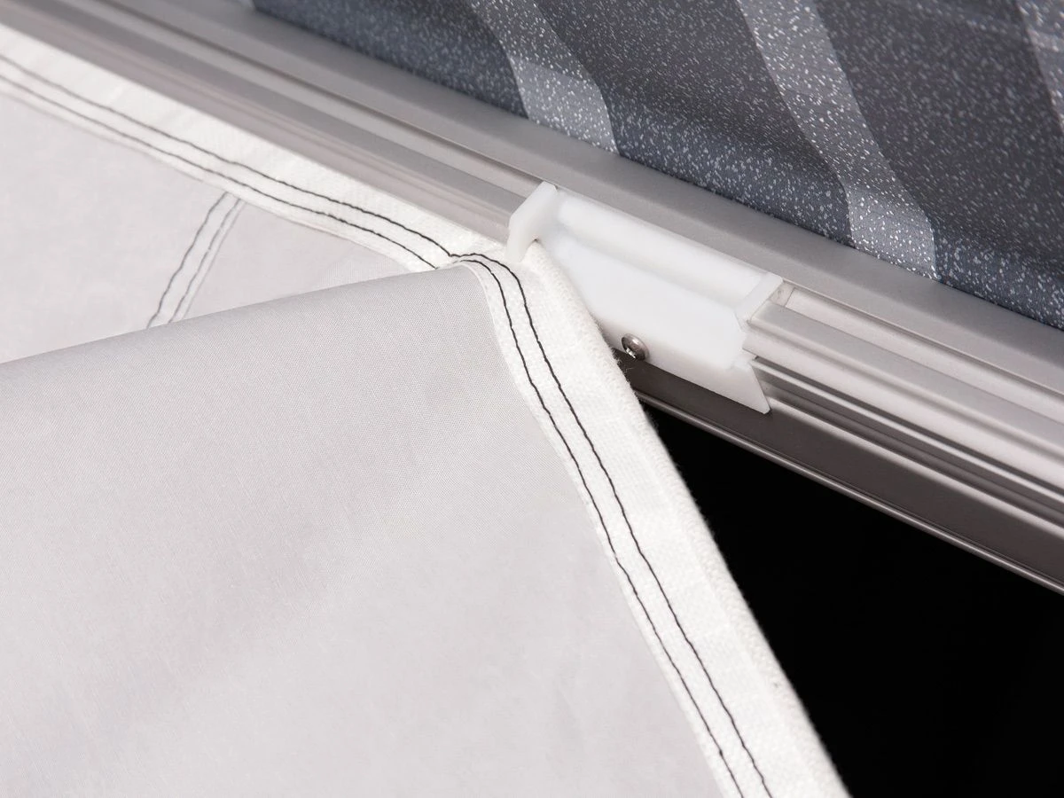 Thule Panorama Luifeltent 8000 450 L 5 Thule Panorama Luifeltent 8000 450 L - Afbeelding 5