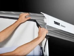 Thule Rain Blocker Side G2 Zijwand 250 Caravan -Buitenkampeer Winkel 601488 601488 images other thulerainblockerg2zijpaneels2 2 ecommerce 1